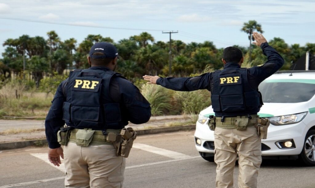 PRF encerra operação de feriado em Roraima com mais de 300 abordagens e sete pessoas detidas