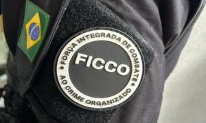 Abordagem em embarcação com destino a Manaus resulta na prisão de foragido por homicídio no sul de Roraima