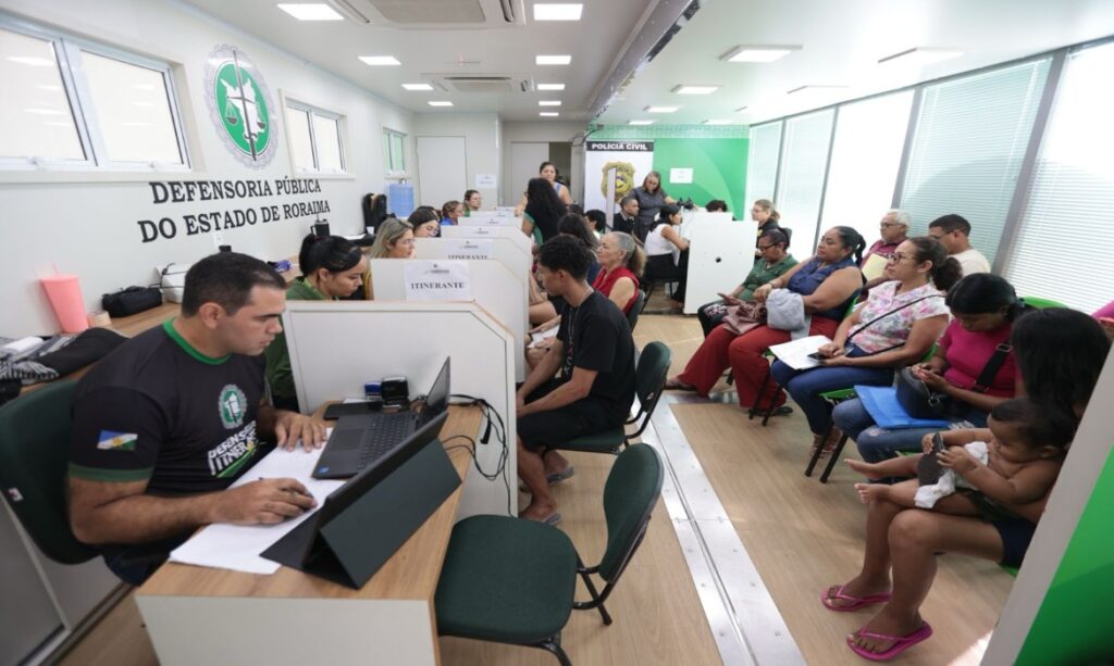 Carreta dos Direitos oferece serviços gratuitos da Defensoria Pública em Bonfim