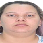 Foragida investigada por liderar tráfico em Caroebe tem imagem divulgada pela Polícia Civil