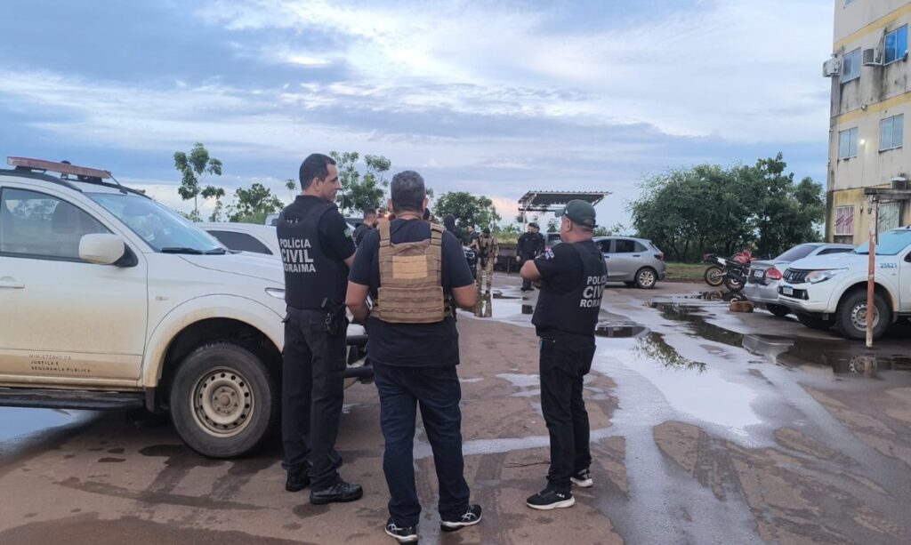 Investigação sobre homicídio leva Polícia Civil a cumprir mandados em Boa Vista e Mucajaí