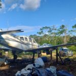 Operação contra garimpo ilegal destrói avião usado para transporte de suprimentos em Roraima